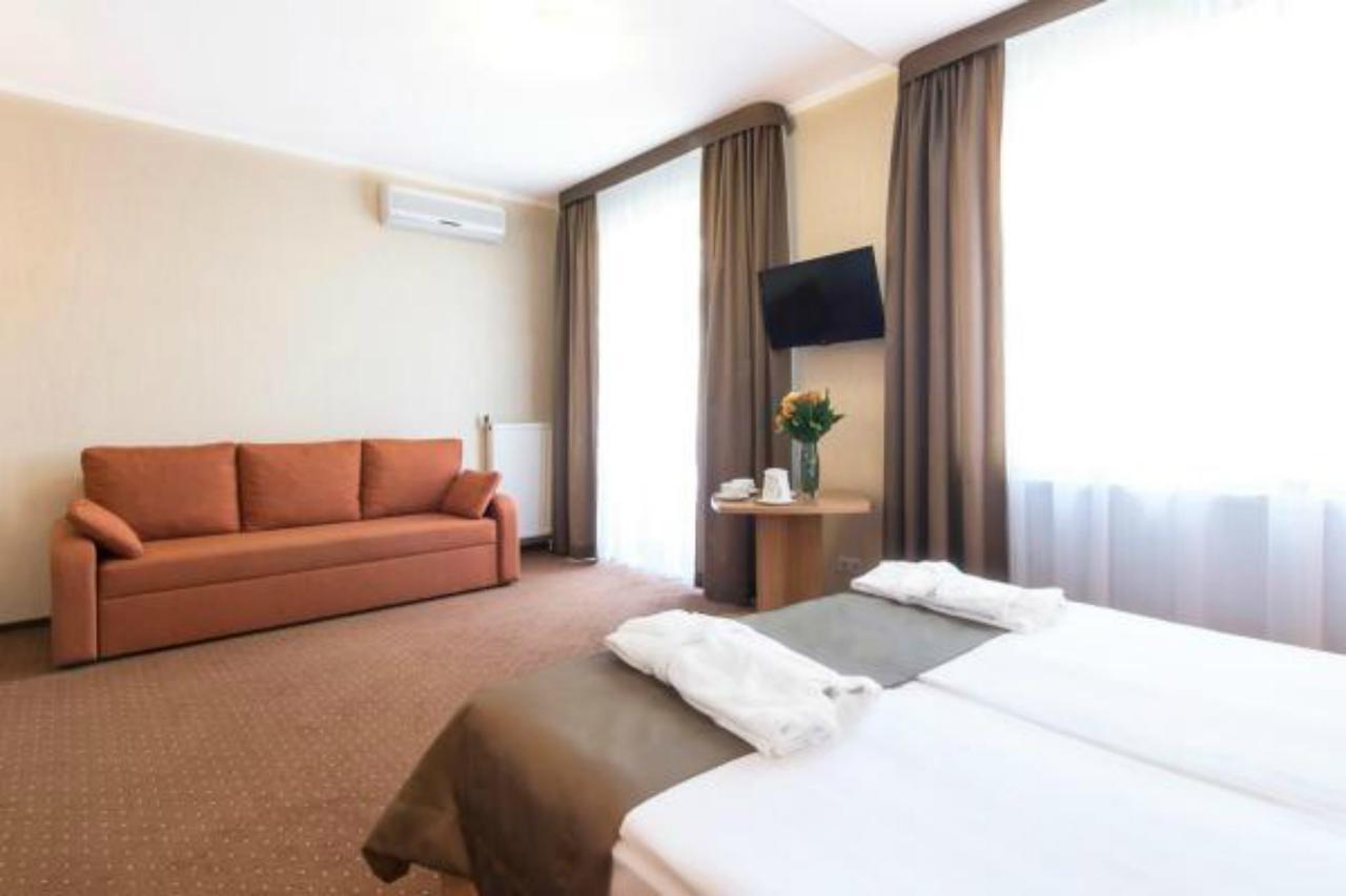 Mariot Medical Center Hotel Truskavets Exteriör bild